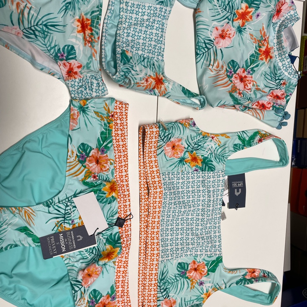 Cabana Life- mommy and daughter set.